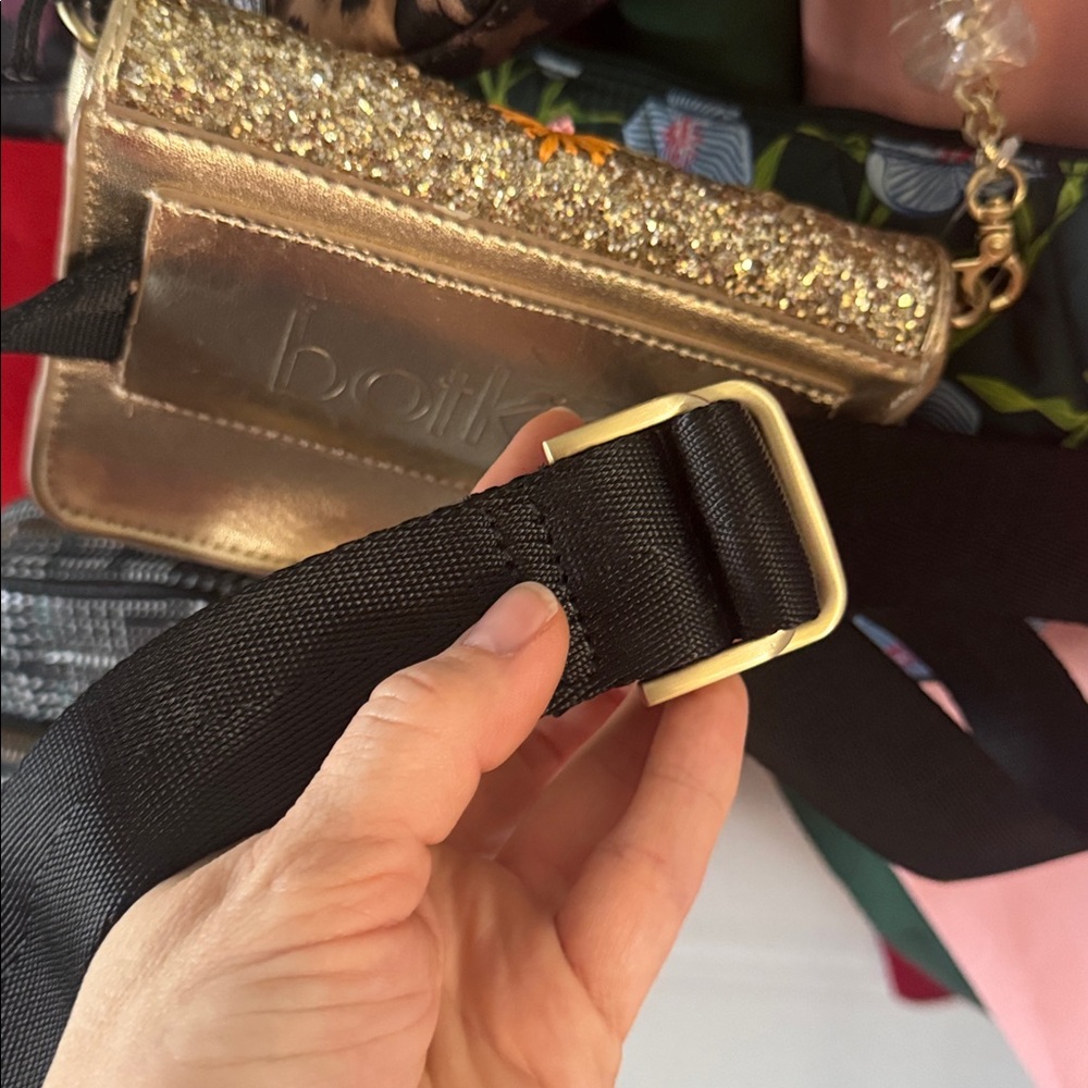 *NEW* BOTKIER VIVI CONVERTIBLE BELT BAG GOLD PASTEL FLORAL PURSE - Picture 8 of 9